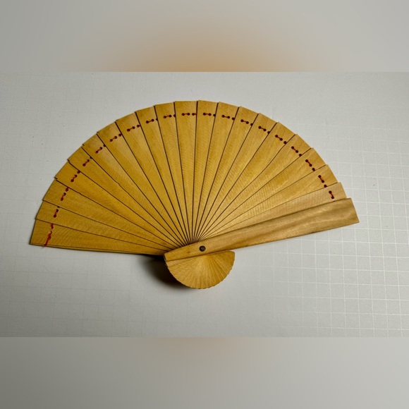 Wooden Washington DC Fan - Picture 5 of 5